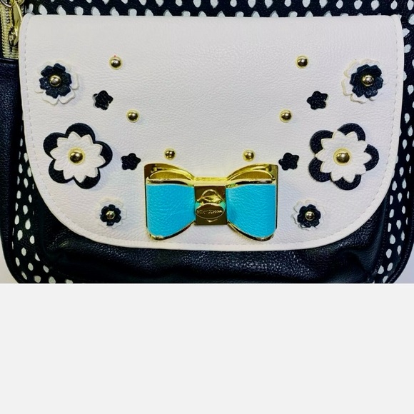 Like🆕 Betsey Johnson | Mini Convertible Backpack Purse - Picture 16 of 16